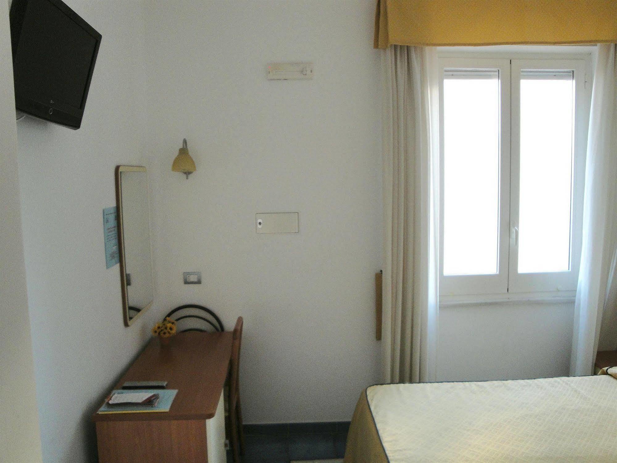 Meuble Casa Mannini Rooms Maiori Exterior foto